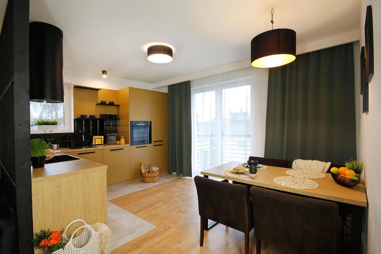 W&k - Gold - Faktura Vat, Parking Apartment *